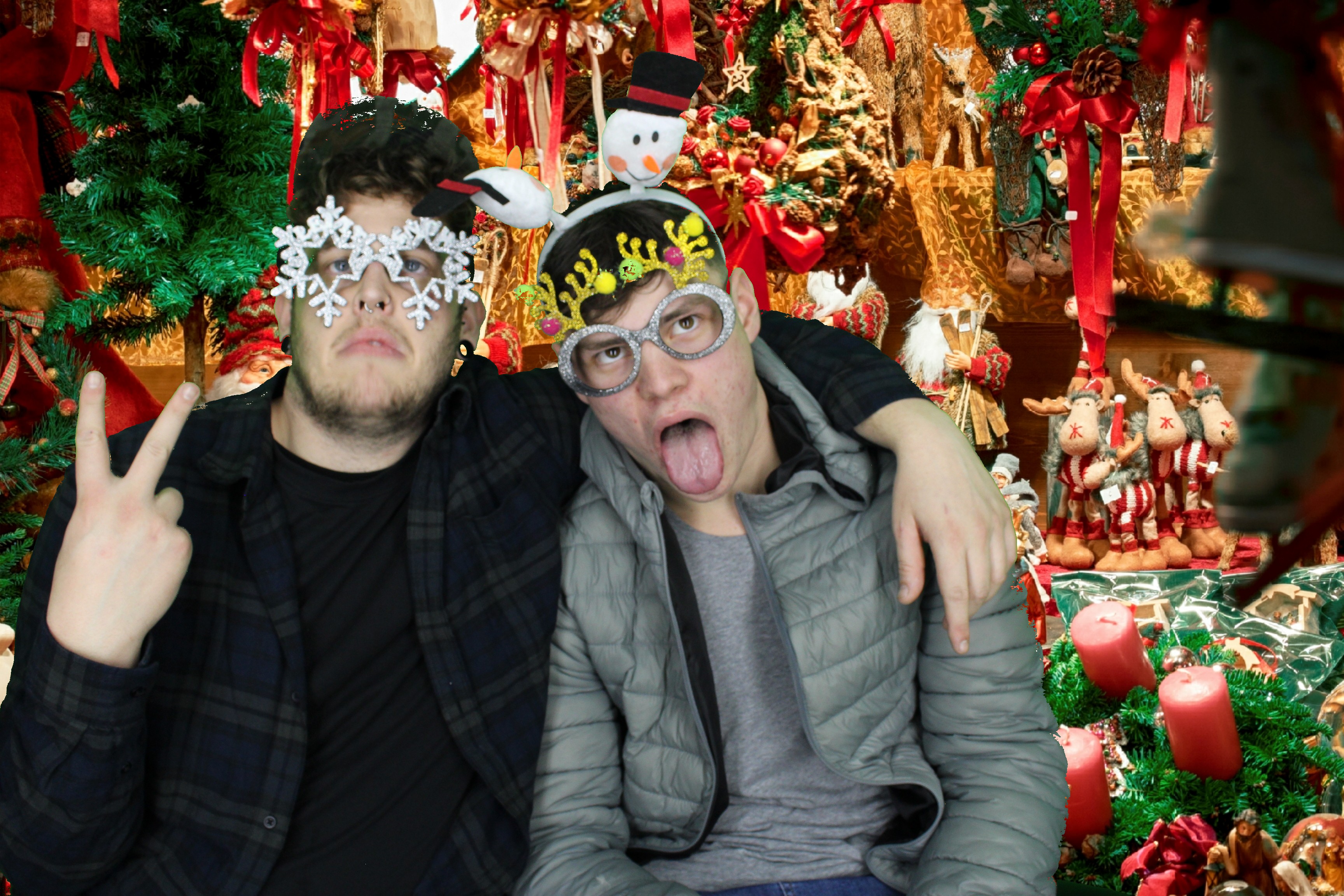 Aster Christmas Party  | View more photos from the event at gallery.myphotoboothexperience.co.uk/u/MyPhotoBoothExperienceLtd/Aster-Christmas-Party